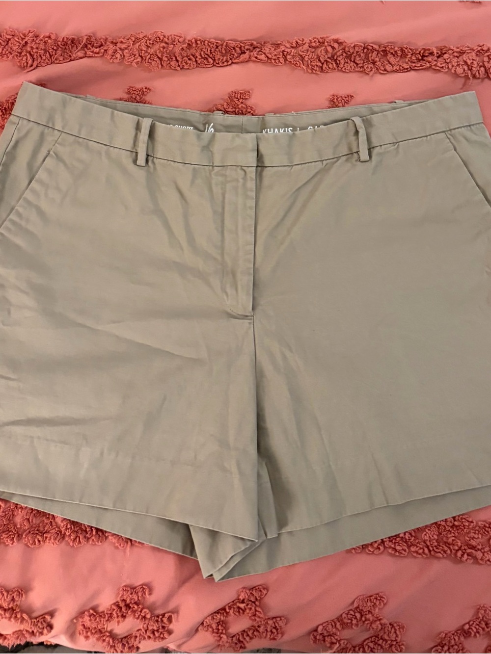 GAP Women's Khaki Shorts